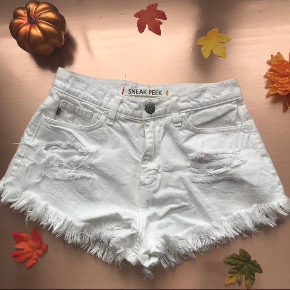 Sneak Peek Pants - Sneak peak white shorts